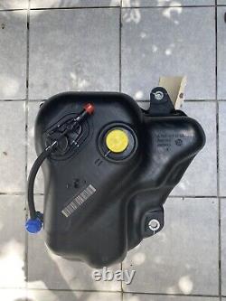 Sale! Brand New AdBlue tank, Pump, heating element sprinter A 9064701815 (1700)